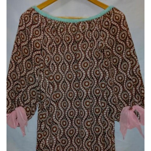 Altar'd State Women's Blouse Pheasant Style Top Size Medium - Picture 2 of 4